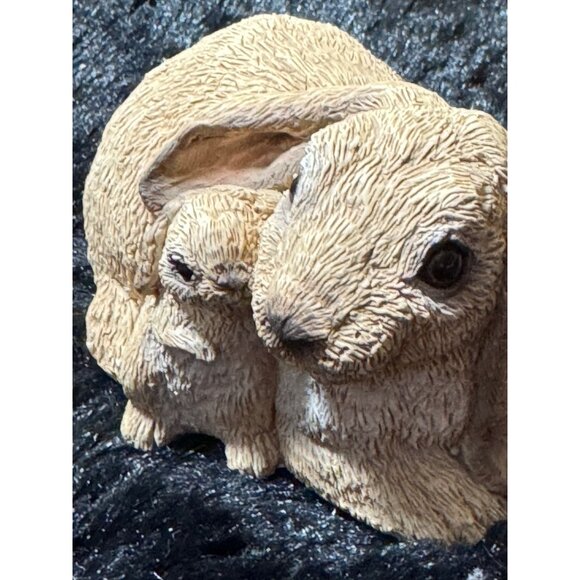 Vintage Stone Critters SC-523 Ear Bunny Figurine Beige Rabbit 1993 - Picture 6 of 7